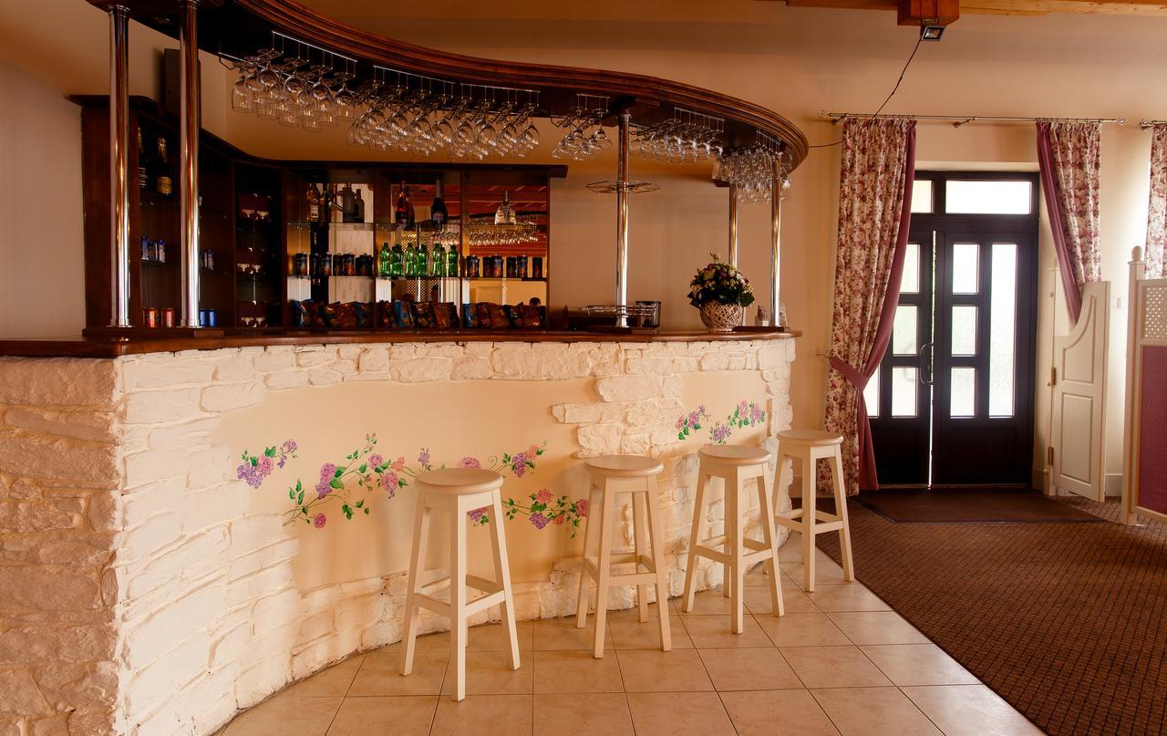 Pansionat Paradiz Hotel Polyana  Ngoại thất bức ảnh