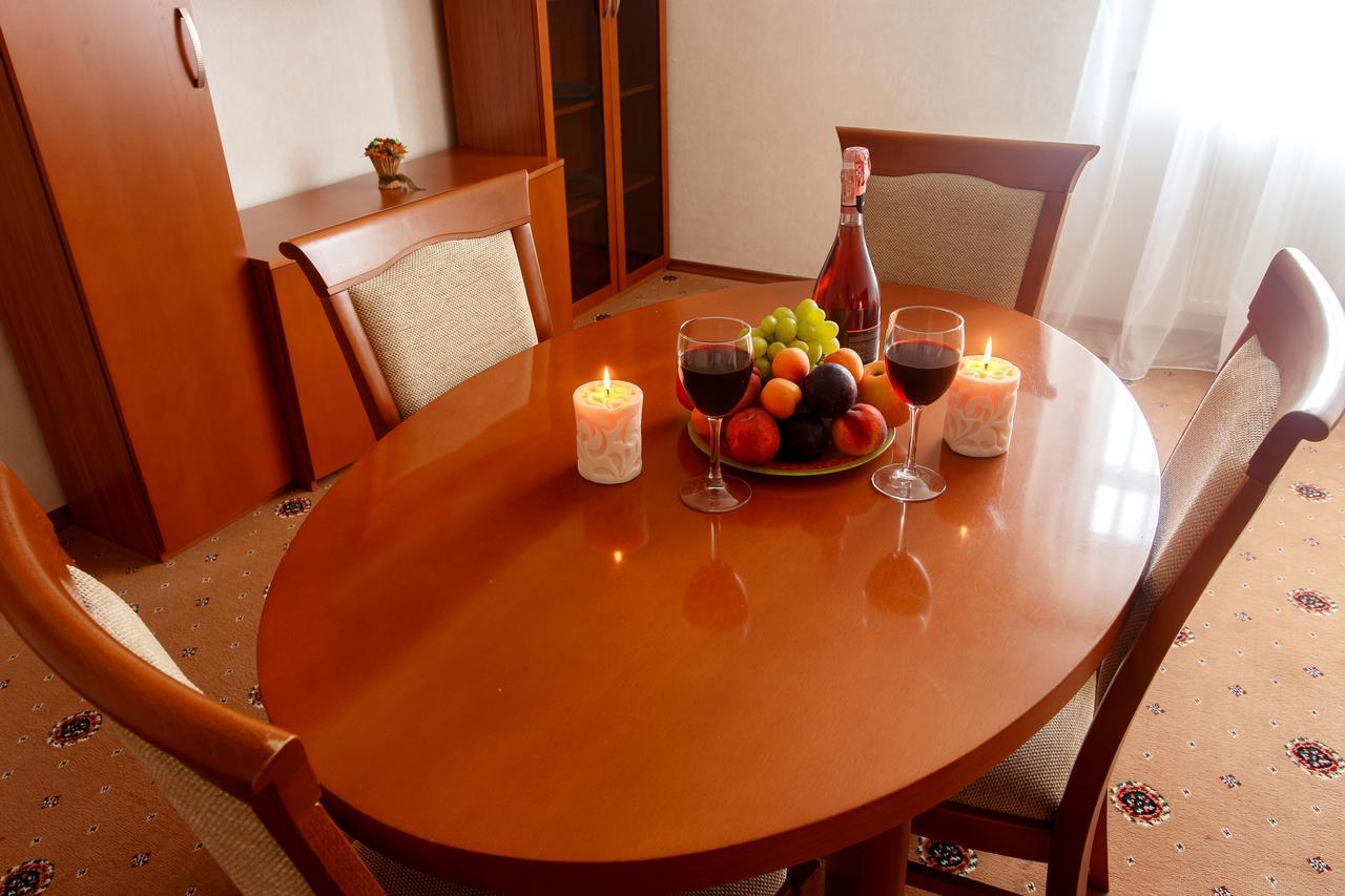 Pansionat Paradiz Hotel Polyana  Ngoại thất bức ảnh